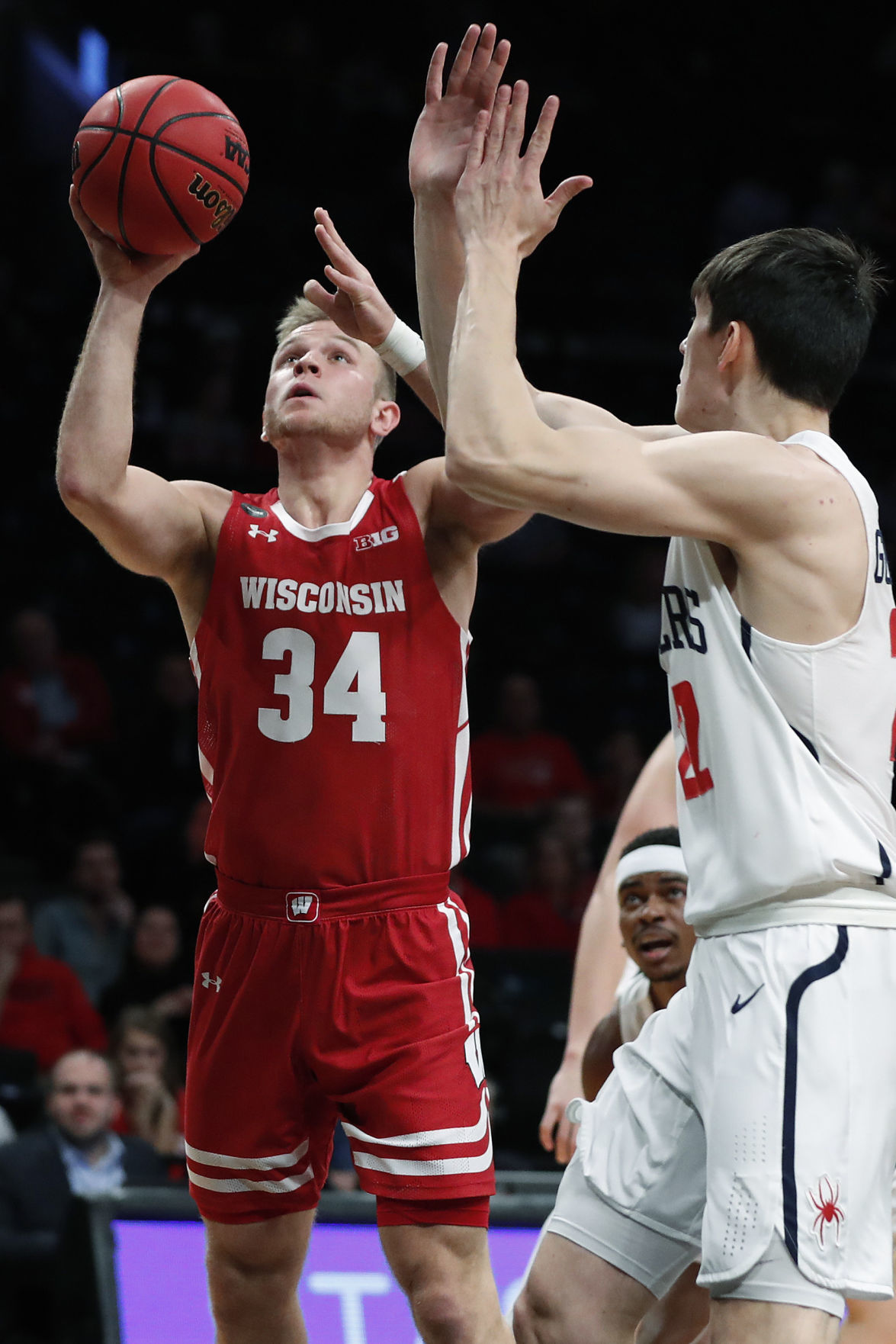 Spiders 62, Badgers 52